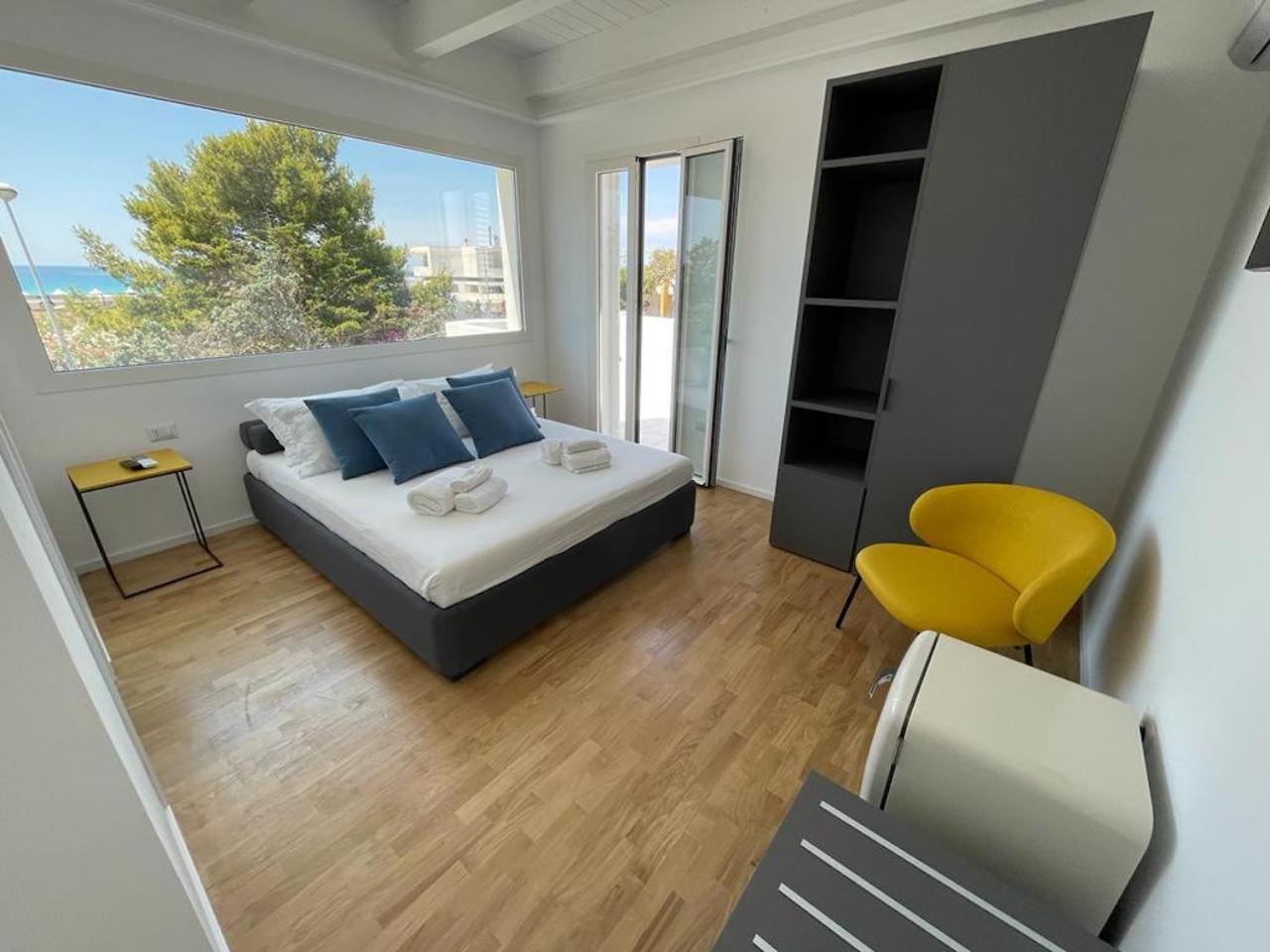 Itinera Baia Verde Rooms And Breakfast Gallipoli Exterior photo