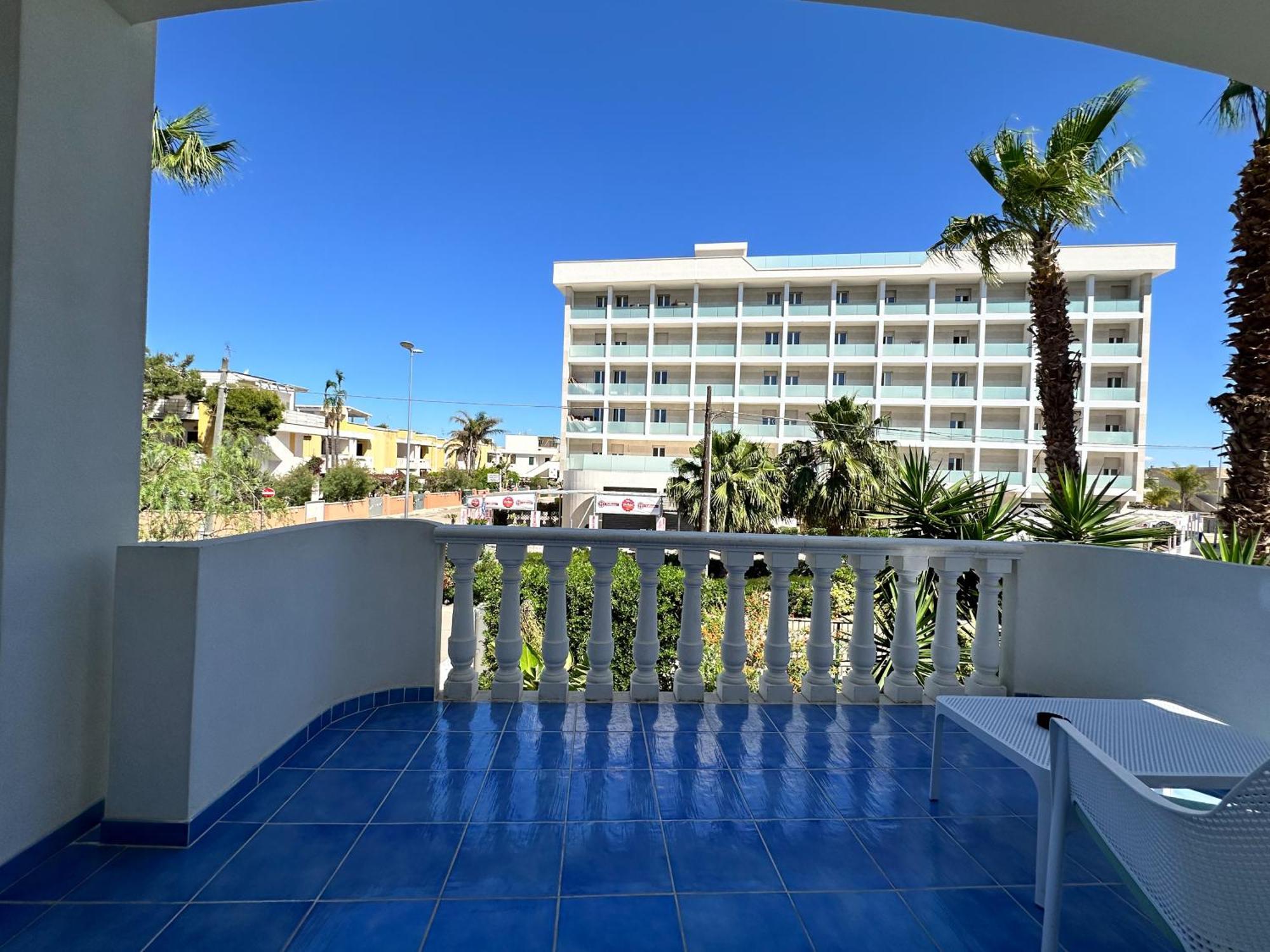 Itinera Baia Verde Rooms And Breakfast Gallipoli Exterior photo